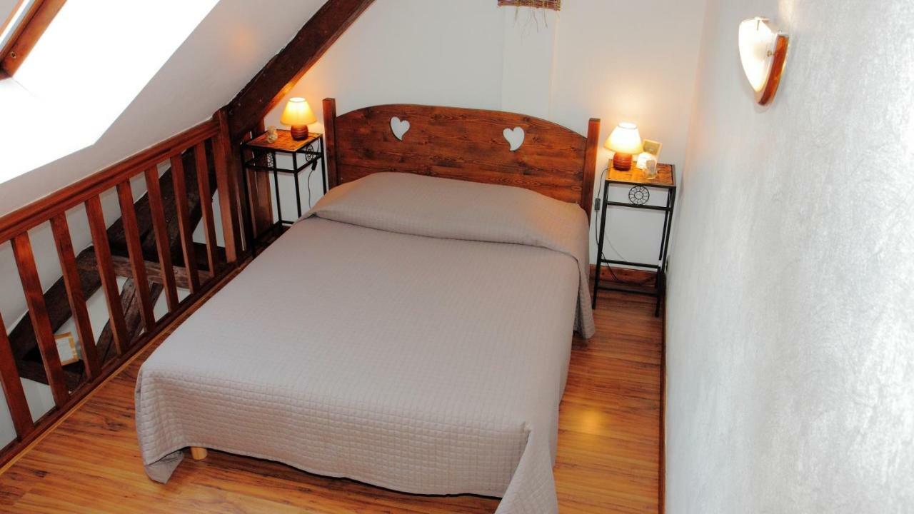 Auberge Du Goutarou Saint-Michel-les-Portes ภายนอก รูปภาพ